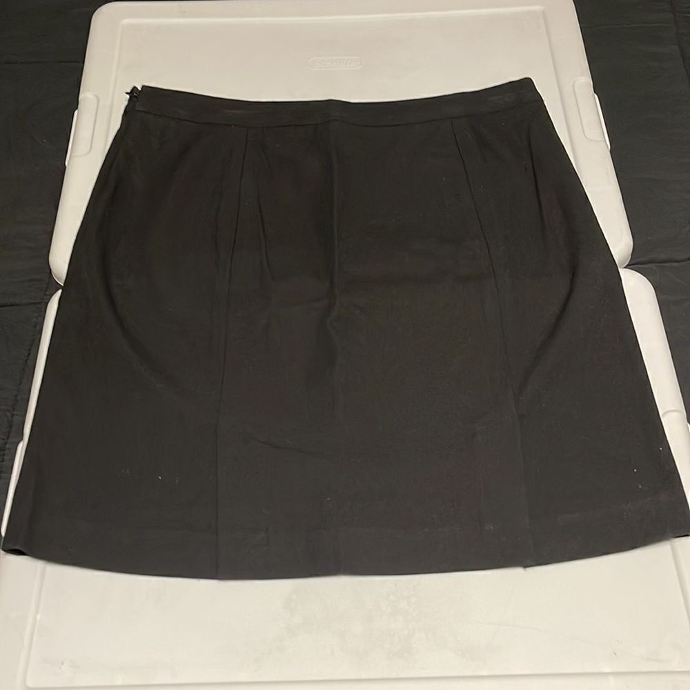GAP Size 12 Stretch Black Skirt - Picture 3 of 5